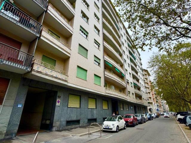 Appartamento in vendita a Torino TO