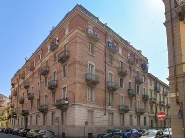 Appartamento in vendita a Torino TO
