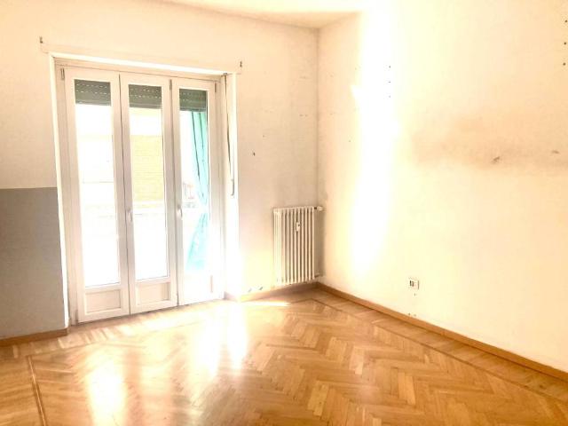 Appartamento in vendita a Torino TO
