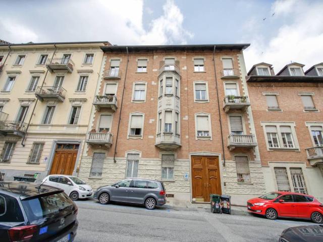 Appartamento in vendita a Torino TO