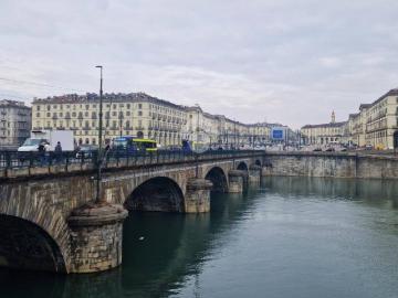 Appartamento in vendita a Torino TO
