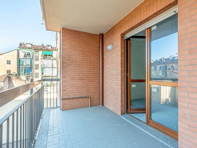 Appartamento in vendita a Torino TO