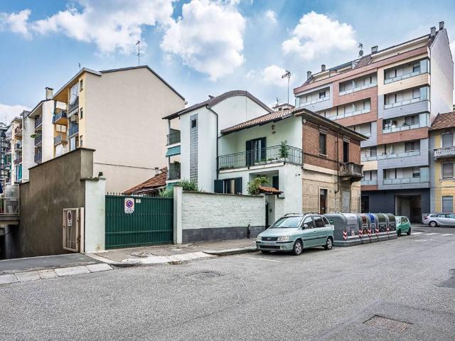 Appartamento in vendita a Torino TO