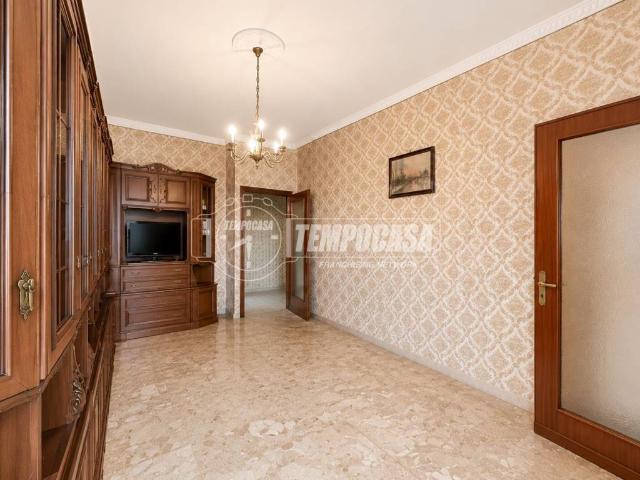 Appartamento in vendita a Torino TO