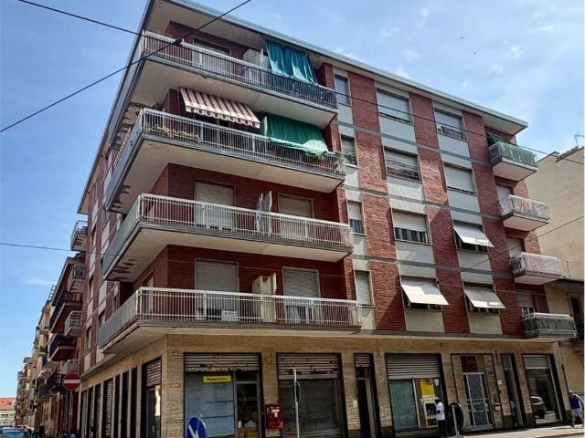 Appartamento in vendita a Torino TO