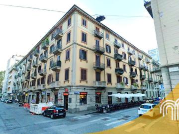 Piazza Martini Torino - Ascensore