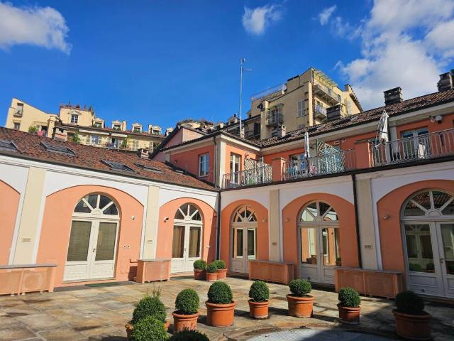 Appartamento in vendita a Torino TO