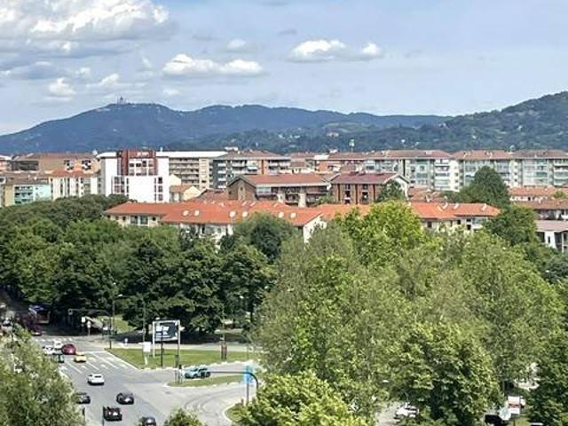 Appartamento in vendita a Torino TO
