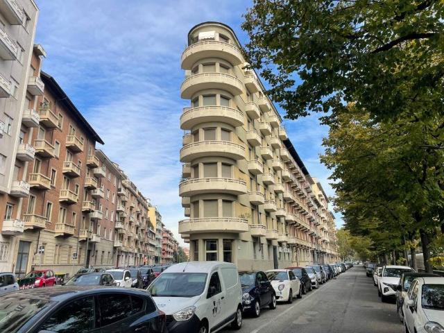 Appartamento in vendita a Torino TO