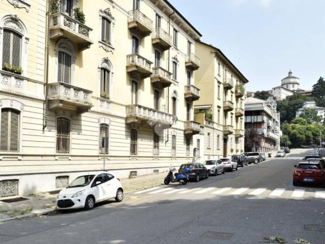 Appartamento in vendita a Torino TO
