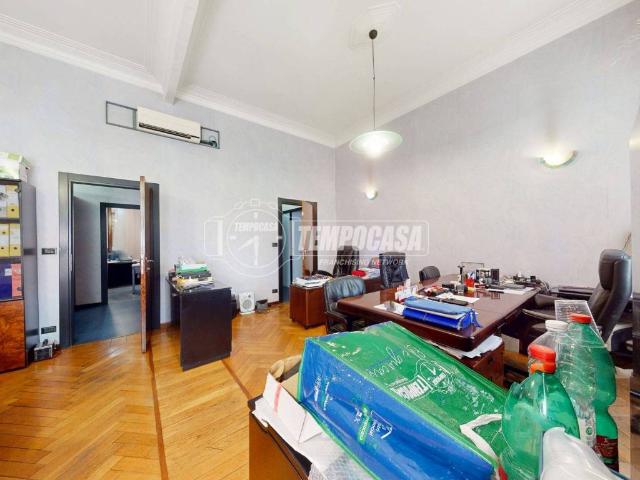 Appartamento in vendita a Torino TO