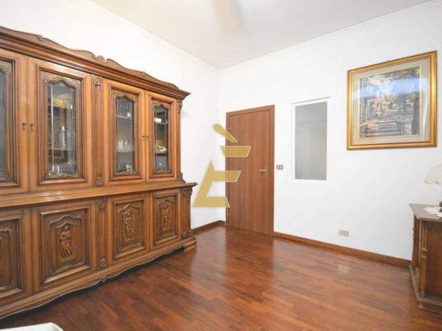 Appartamento in vendita a Torino TO