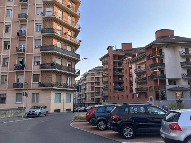 Appartamento in vendita a Torino TO