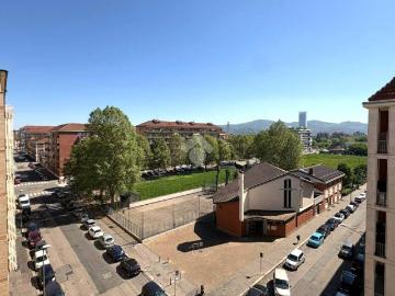 Appartamento in vendita a Torino TO