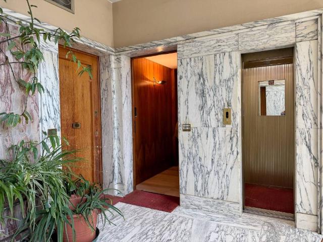 Appartamento in vendita a Torino TO