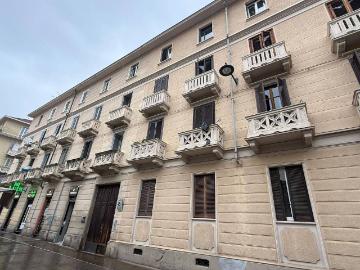 Appartamento in vendita a Torino TO