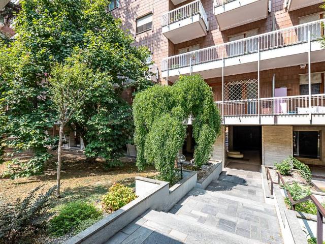 Appartamento in vendita a Torino TO