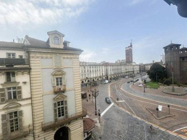 Appartamento in vendita a Torino TO