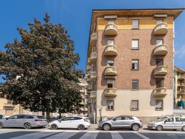 Appartamento in vendita a Torino TO