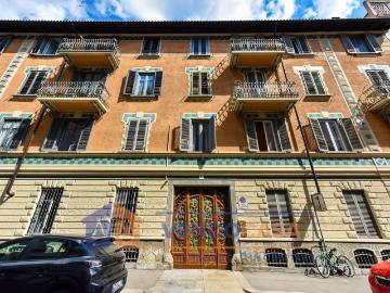 Appartamento in vendita a Torino TO