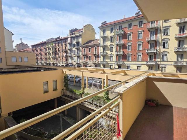 Appartamento in vendita a Torino TO