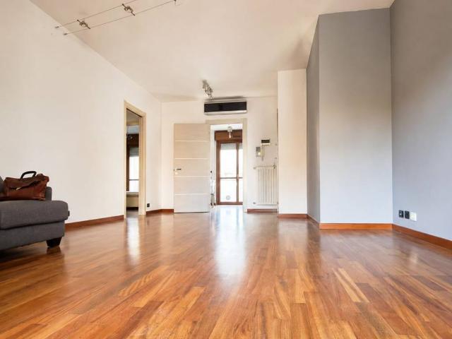 Appartamento in vendita a Torino TO