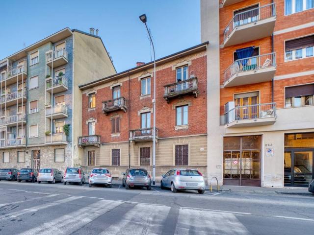 Appartamento in vendita a Torino TO