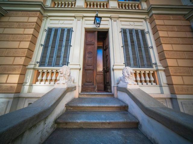 Appartamento in vendita a Torino TO