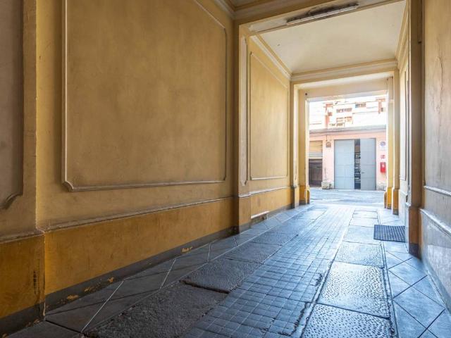 Appartamento in vendita a Torino TO