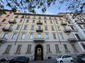 Appartamento in vendita a Torino TO