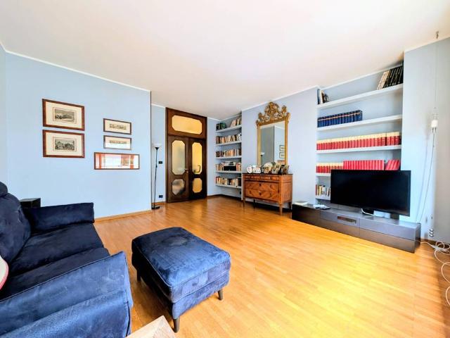 Appartamento in vendita a Torino TO