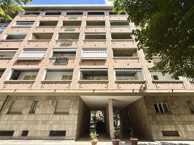 Appartamento in vendita a Torino TO