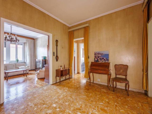 Appartamento in vendita a Torino TO