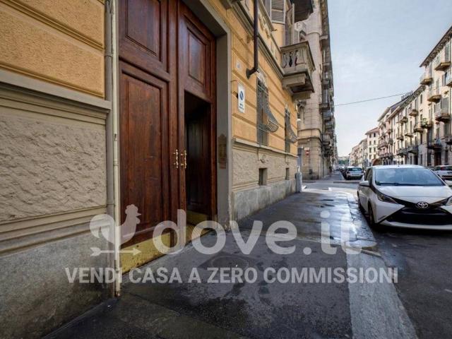 Appartamento in vendita a Torino TO