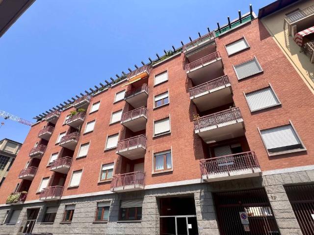 Appartamento in vendita a Torino TO