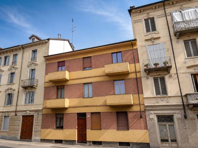 Appartamento in vendita a Torino TO