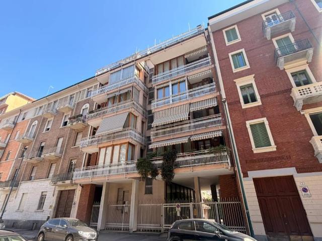 Appartamento in vendita a Torino TO