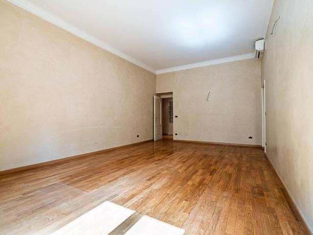Appartamento in vendita a Torino TO