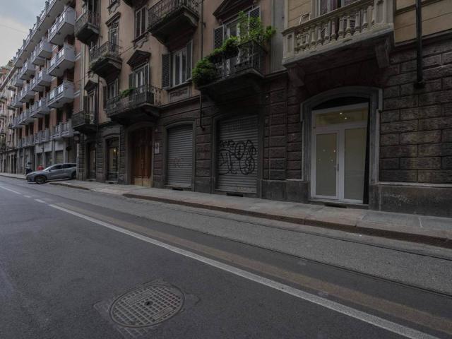 Appartamento in vendita a Torino TO