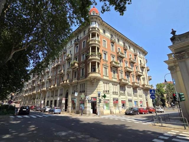 Appartamento in vendita a Torino TO