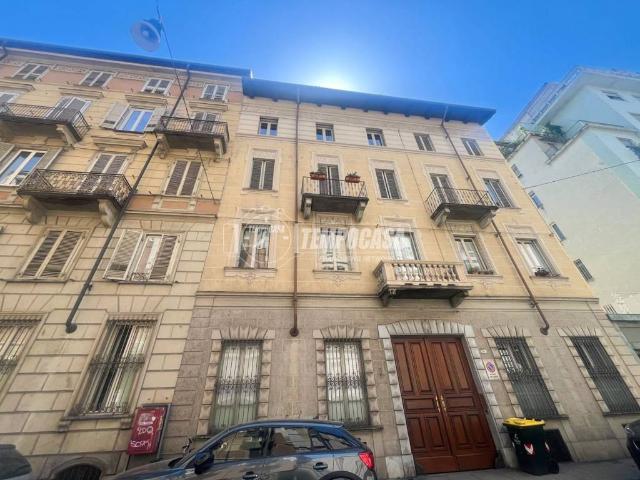 Appartamento in vendita a Torino TO
