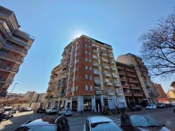 Appartamento in vendita a Torino TO