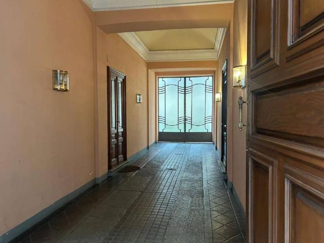 Appartamento in vendita a Torino TO