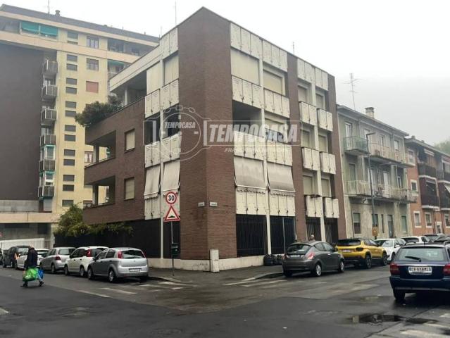 Appartamento in vendita a Torino TO