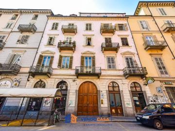 Appartamento in vendita a Torino TO