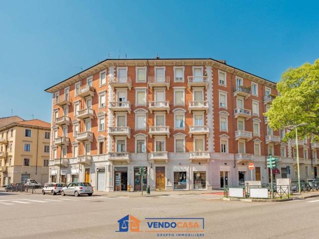 Appartamento in vendita a Torino TO