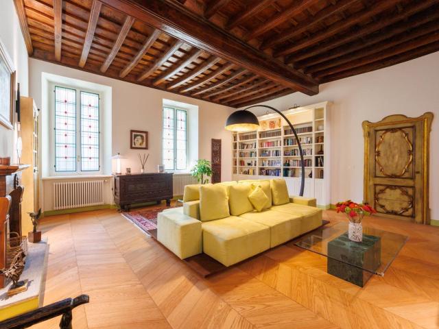 Appartamento in vendita a Torino, Centro Storico 218m² Torino