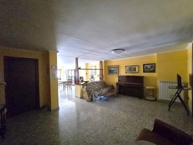 Appartamento in vendita a Torre Annunziata NA