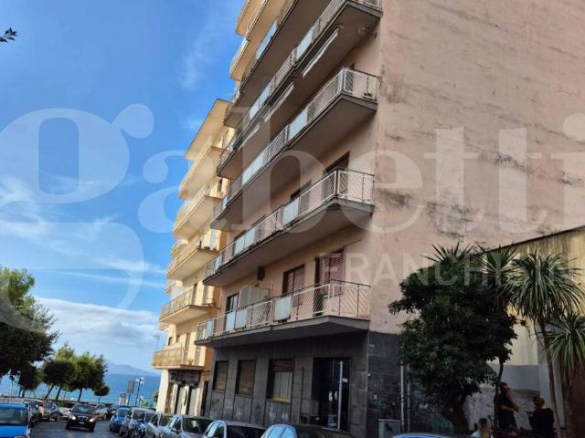 Appartamento in vendita a Torre Annunziata NA