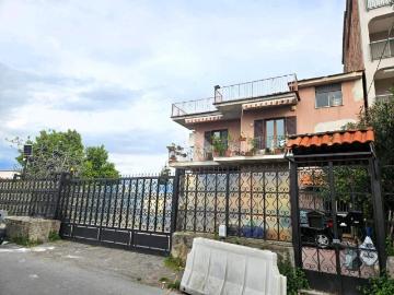 Appartamento in vendita a Torre Annunziata NA